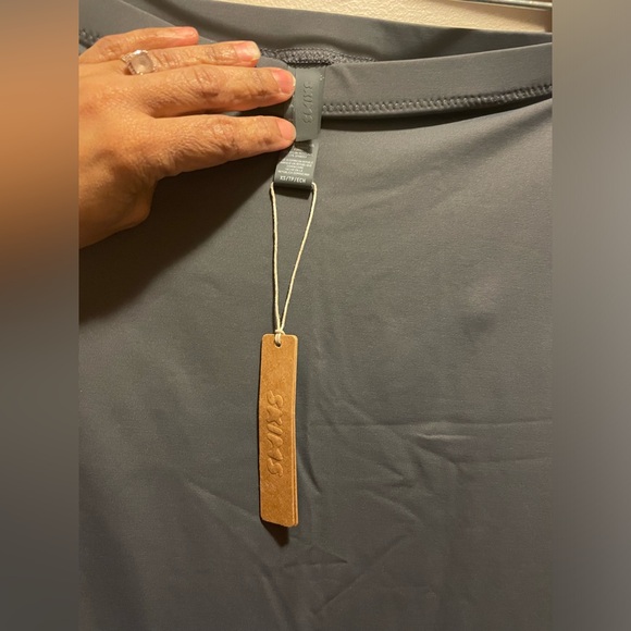 SKIMS Swim skirt. New with tags - Picture 3 of 3